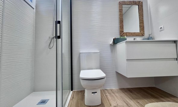 Resale - Apartment - Torrevieja - Punta prima