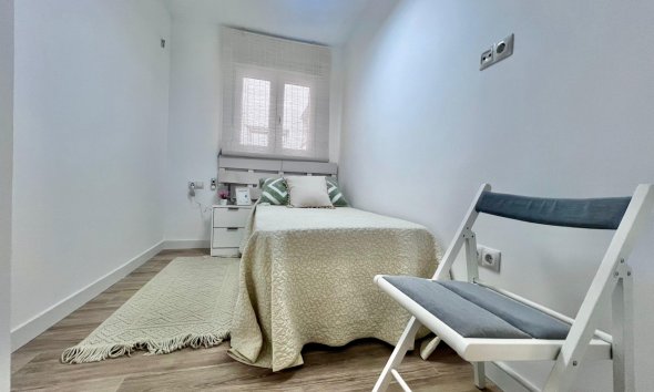 Resale - Apartment - Torrevieja - Punta prima