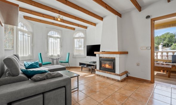 Resale - Villa - Orihuela Costa - Castillo de Don Juan