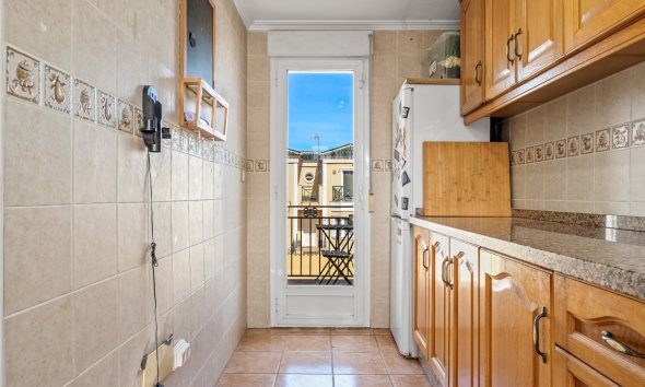 Resale - Villa - Orihuela Costa - Castillo de Don Juan