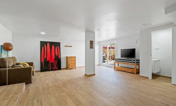 Resale - Villa - Orihuela Costa - Castillo de Don Juan