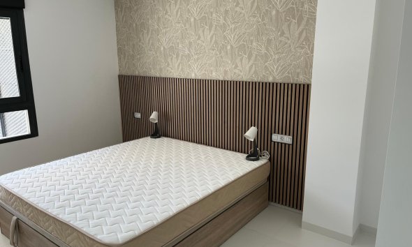 Reventa - Apartamento - San Miguel de Salinas