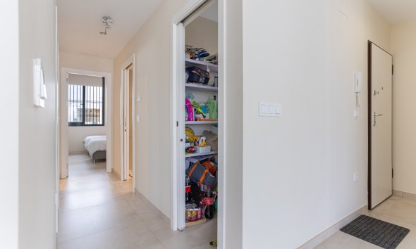 Reventa - Apartamento - Mar de Cristal