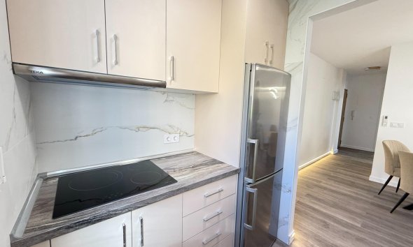 Resale - Apartment - Torrevieja - Centro