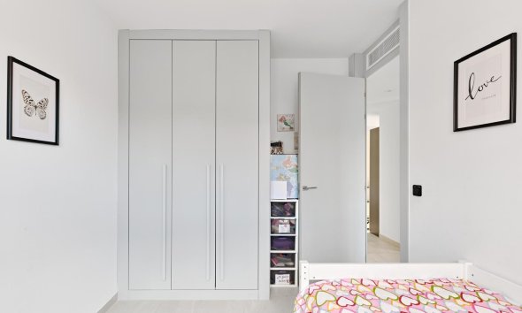 Resale - Apartment - Orihuela Costa - Villamartin