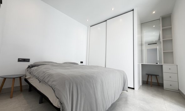 Resale - Villa - Orihuela Costa - Villamartin