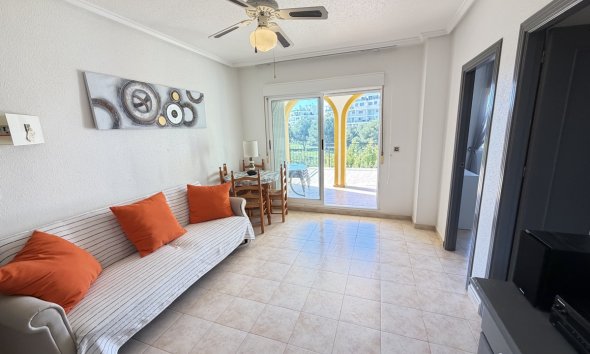 Resale - Apartment - Orihuela Costa - La Zenia