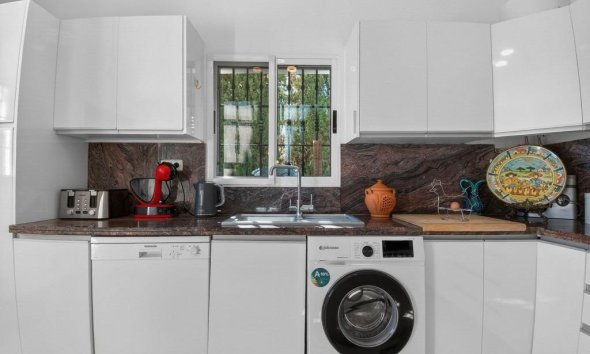 Resale - Villa - Orihuela Costa - Las Ramblas