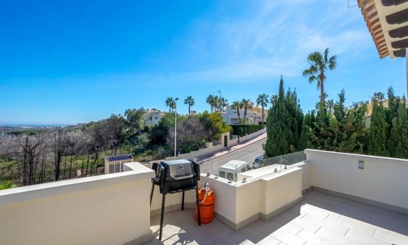 Resale - Villa - Orihuela Costa - Las Ramblas