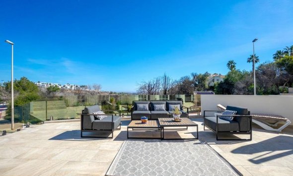 Resale - Villa - Orihuela Costa - Las Ramblas