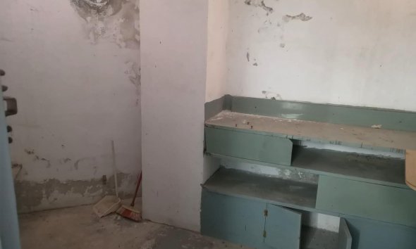 Reventa - Storeroom - Torrevieja - Estacion de autobuses