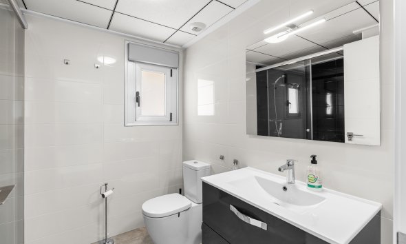 Resale - Villa - Santiago de la Ribera - Zona De La Playa