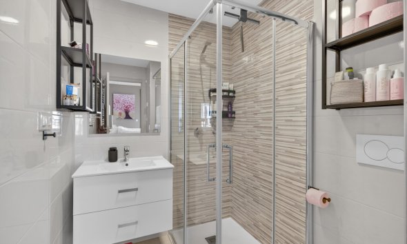 Resale - Apartment - Orihuela Costa - Dehesa de Campoamor