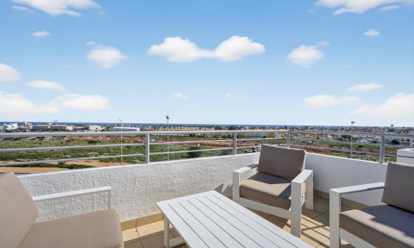 Resale - Apartment - Orihuela Costa - Dehesa de Campoamor