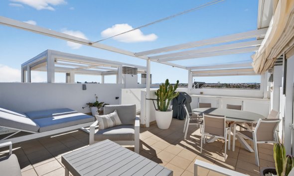 Resale - Apartment - Orihuela Costa - Dehesa de Campoamor