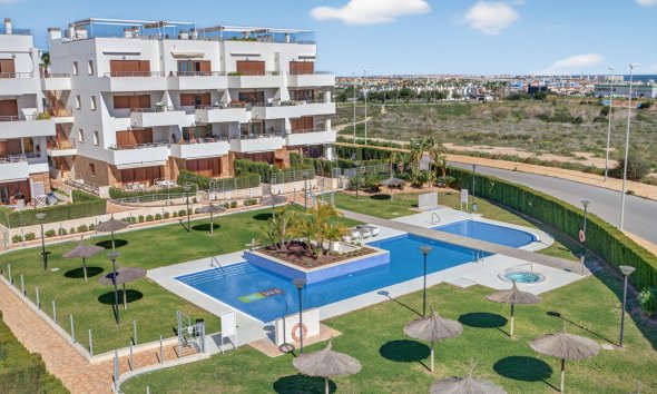 Resale - Apartment - Orihuela Costa - Dehesa de Campoamor