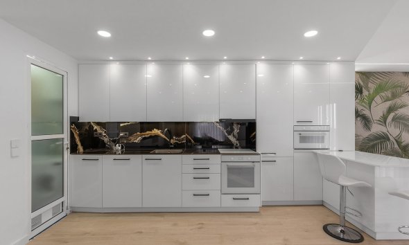 Reventa - Apartamento - Los Montesinos