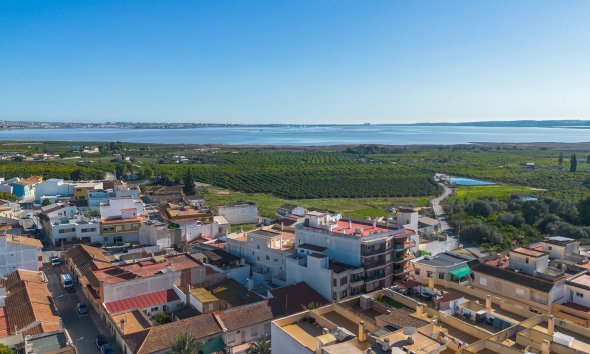 Reventa - Apartamento - Los Montesinos