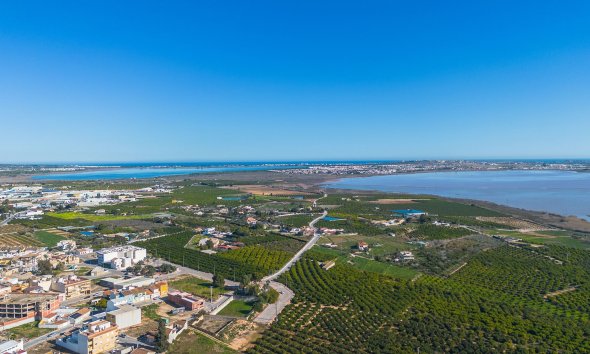 Reventa - Apartamento - Los Montesinos