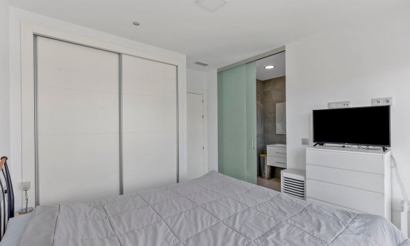 Resale - Villa - Orihuela Costa - Vistabella Golf