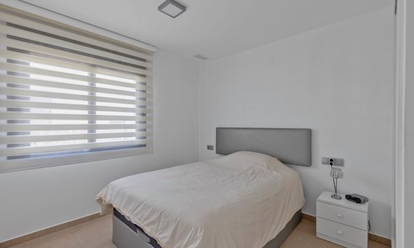 Resale - Villa - Orihuela Costa - Vistabella Golf