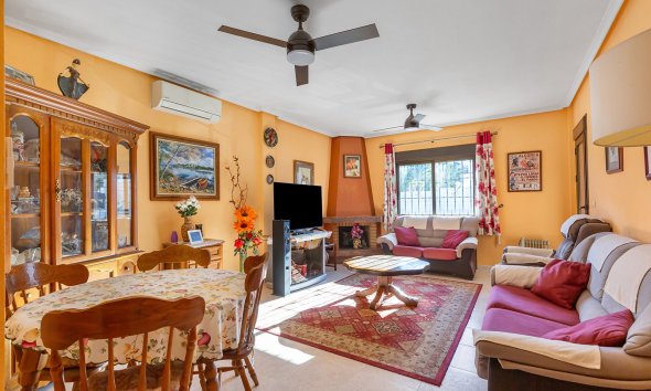 Rynek Wtórny - Willa - Bigastro