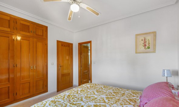 Rynek Wtórny - Willa - Bigastro