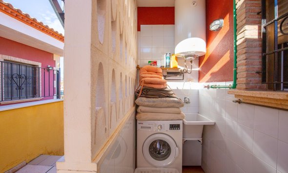 Rynek Wtórny - Willa - Bigastro