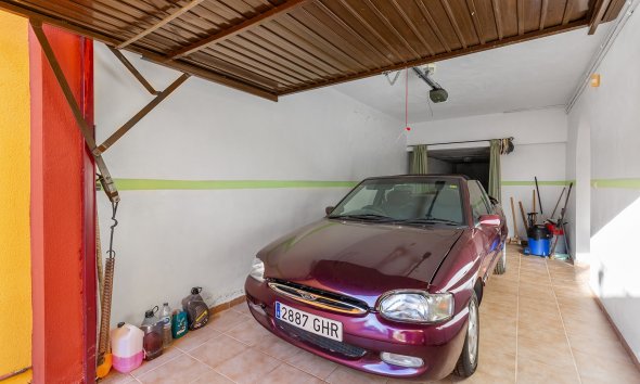 Rynek Wtórny - Willa - Bigastro