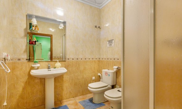 Rynek Wtórny - Willa - Bigastro