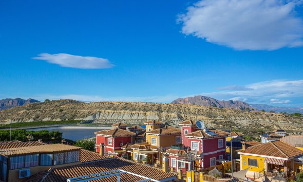 Rynek Wtórny - Willa - Bigastro