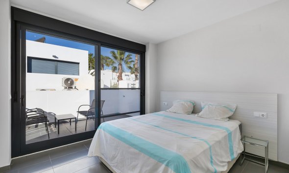 Resale - Villa - Algorfa - La Finca Golf