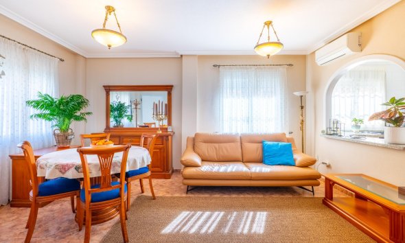 Resale - Duplex / Two-storey apartment - Orihuela Costa - La Regia