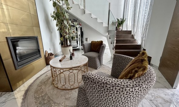 Resale - Villa - Torrevieja - Los Balcones