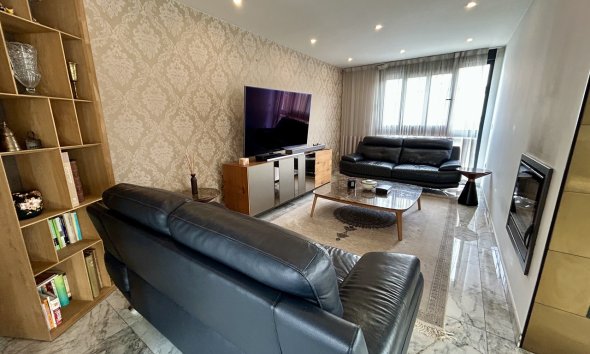 Resale - Villa - Torrevieja - Los Balcones