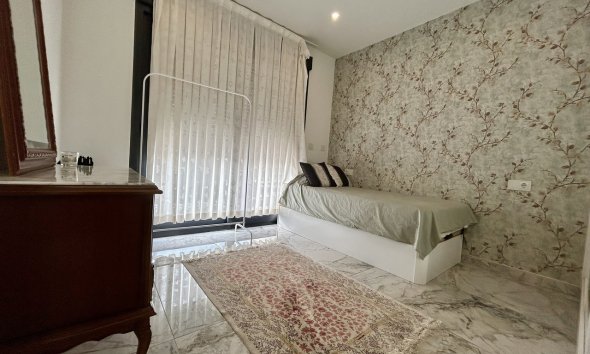 Resale - Villa - Torrevieja - Los Balcones