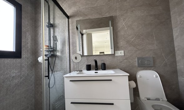 Resale - Villa - Torrevieja - Los Balcones