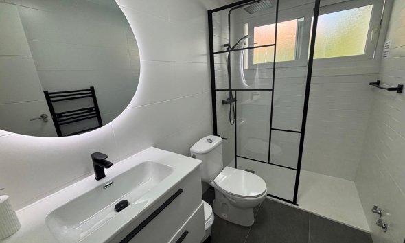 Resale - Villa - Orihuela Costa - Dehesa De Campoamor