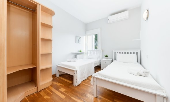 Resale - Villa - Orihuela Costa - Dehesa De Campoamor