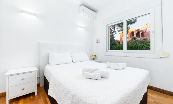 Resale - Villa - Orihuela Costa - Dehesa De Campoamor