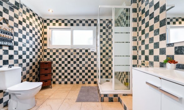 Resale - Villa - Orihuela Costa - Dehesa De Campoamor