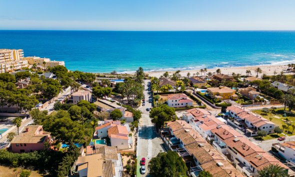 Resale - Villa - Orihuela Costa - Dehesa De Campoamor