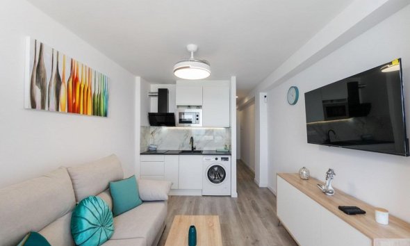 Resale - Apartment - Torrevieja - Cabo cervera