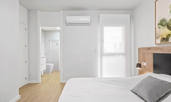 Resale - Apartment - Orihuela Costa - Villamartín