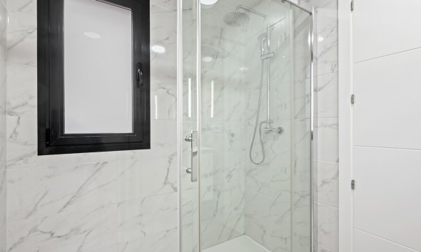 Resale - Apartment - Orihuela Costa - Villamartín