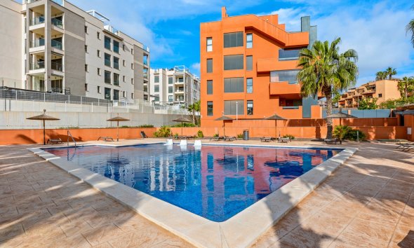 Resale - Apartment - Orihuela Costa - Villamartín