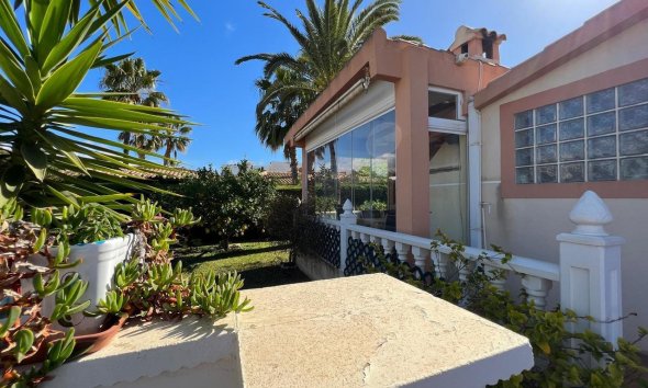 Resale - Villa - Orihuela Costa - Cabo Roig