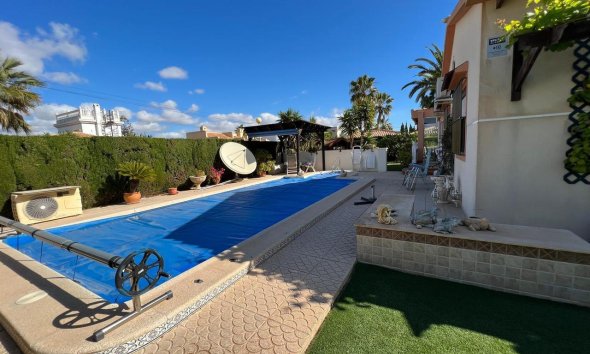 Resale - Villa - Orihuela Costa - Cabo Roig