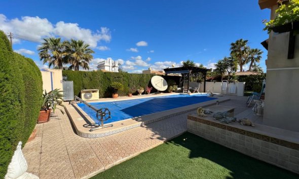 Resale - Villa - Orihuela Costa - Cabo Roig