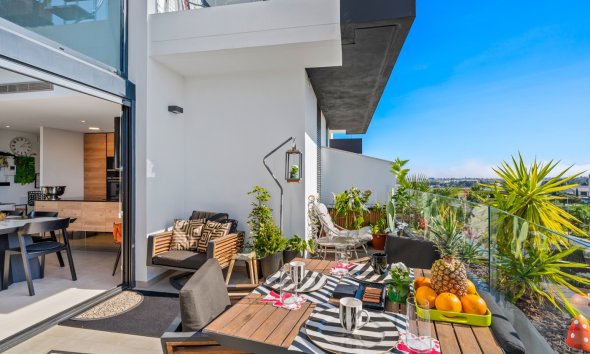 Resale - Apartment - Orihuela Costa - Villamartin